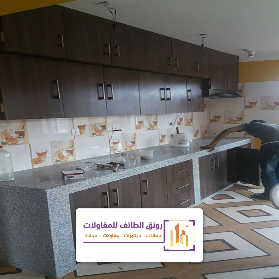 تركيب بديل الرخام في المطبخ