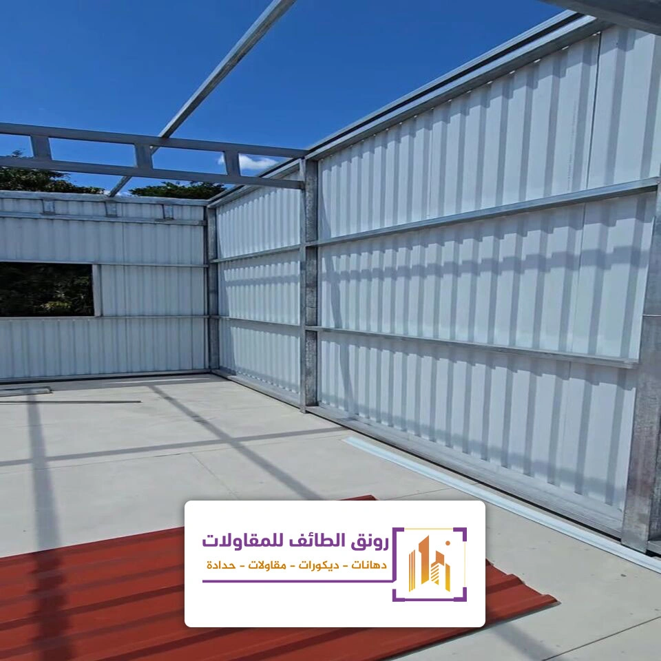 بناء مجالس ساندوتش بانل الطائف